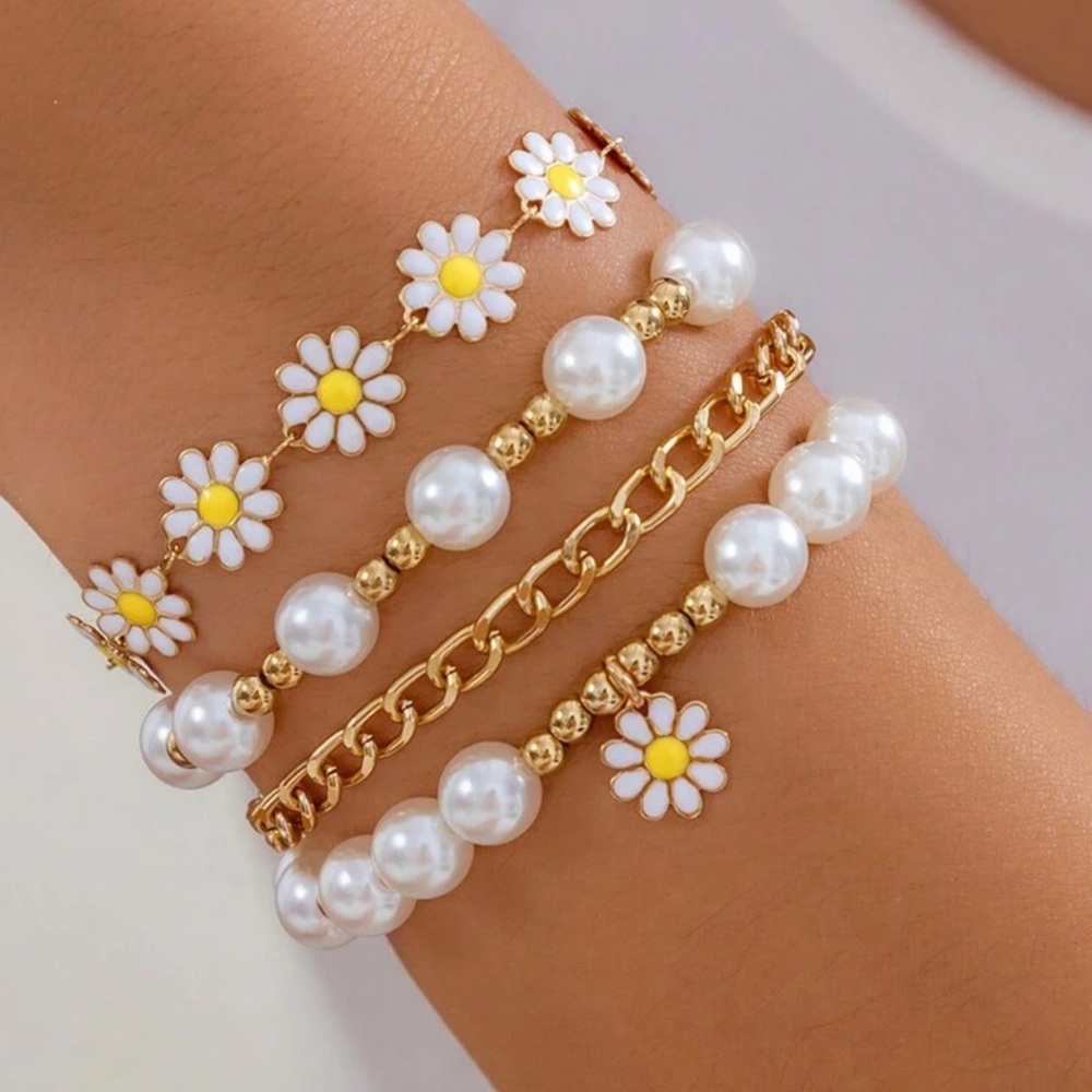 Gold and White Daisy Pearl 4 Piece Bracelet Set